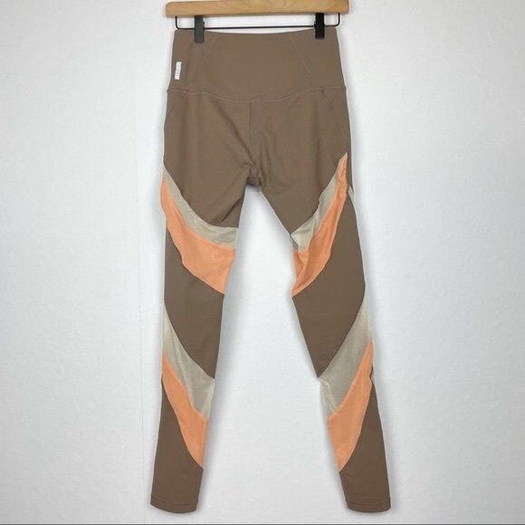 ZELLA High Rise Contrast Workout Legging - Picture 7 of 7